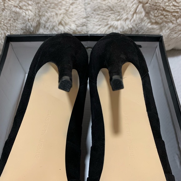 Saks Fifth Avenue Black Heeled Booties - Picture 7 of 9